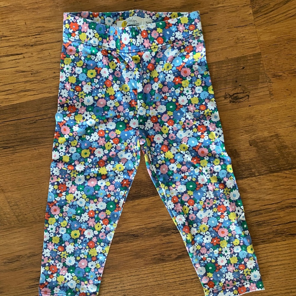 Baby Boden floral leggings